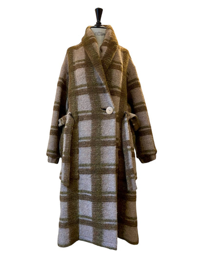 TOWEL COAT Check